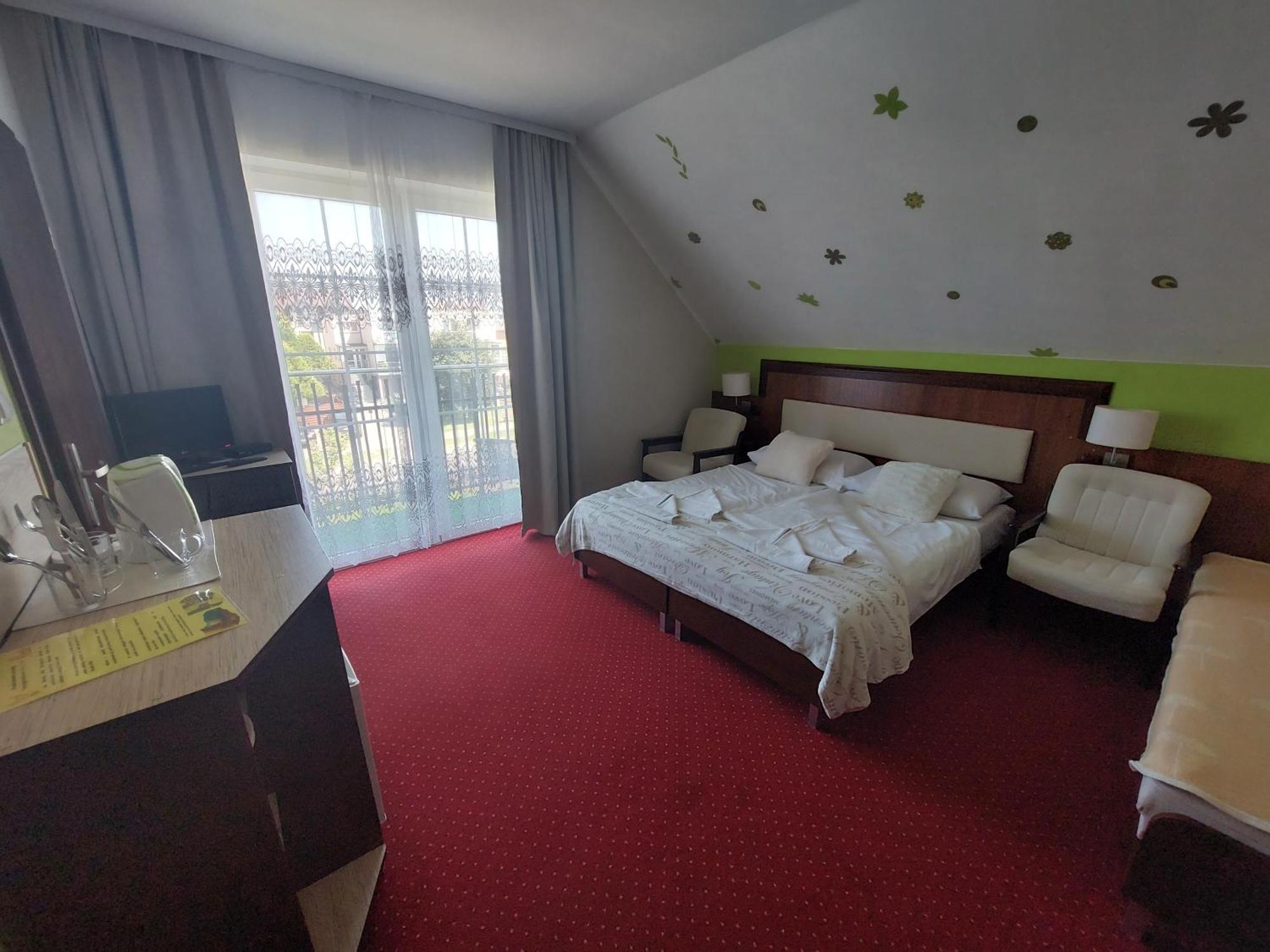 Villa Fenix 尤斯托尼莫斯基 外观 照片